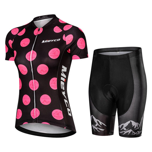 Cycling    Wear